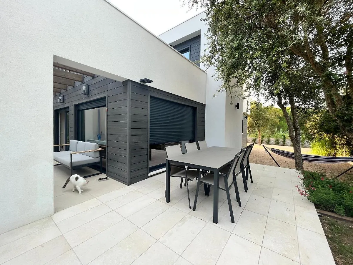 Villa Calella - With Private Pool Калелья-де-Палафружель